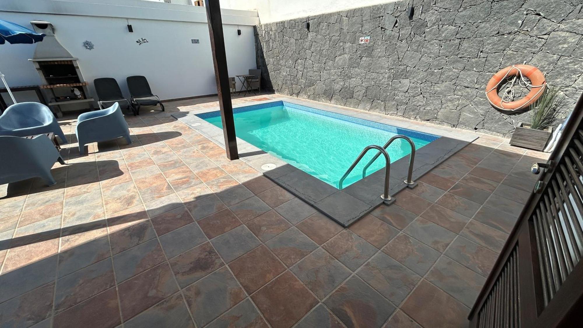 Villa Citrus - Playa Blanca, Private Heated Pool, Air Conditioner Exterior photo